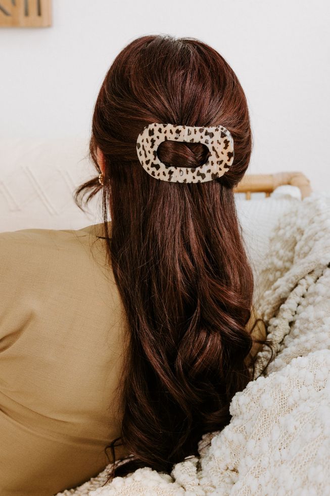 Round Flat Hair Clip | Blonde Tortoise-290 Beauty-faire - TELETIES-Hello Friends Boutique-Woman's Fashion Boutique Located in Traverse City, MI