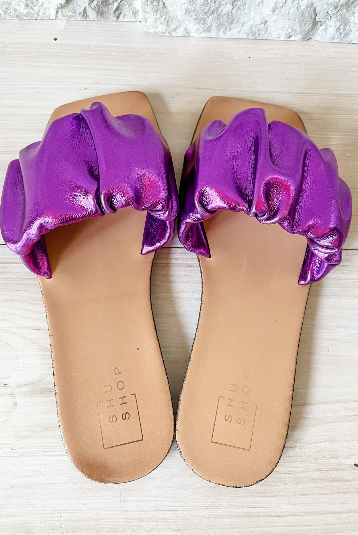 Belinda Slides (6.5-11)-250 Shoes-Shu Shop-Hello Friends Boutique-Woman's Fashion Boutique Located in Traverse City, MI