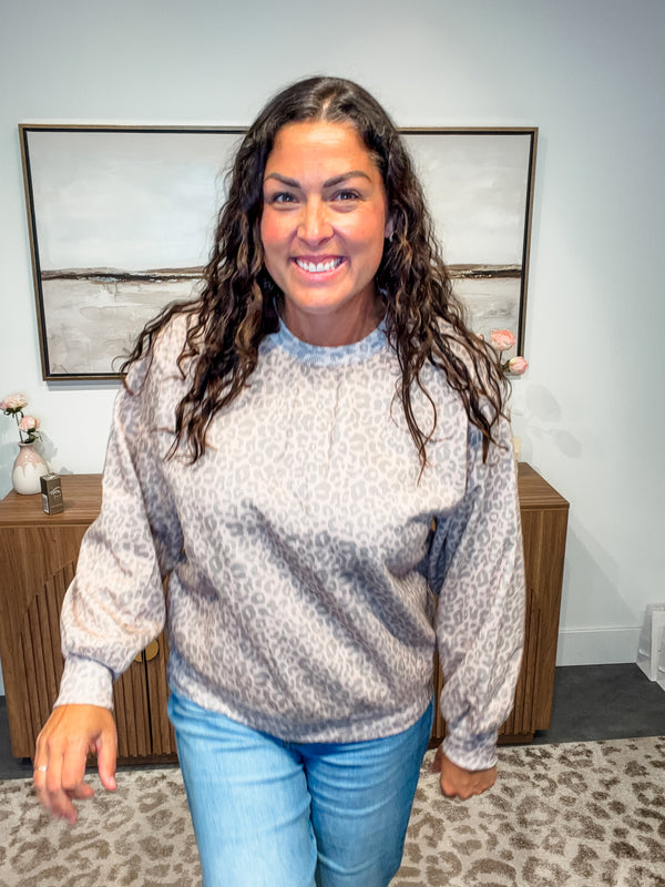 Blush Leopard Sweatshirt (S-XL)