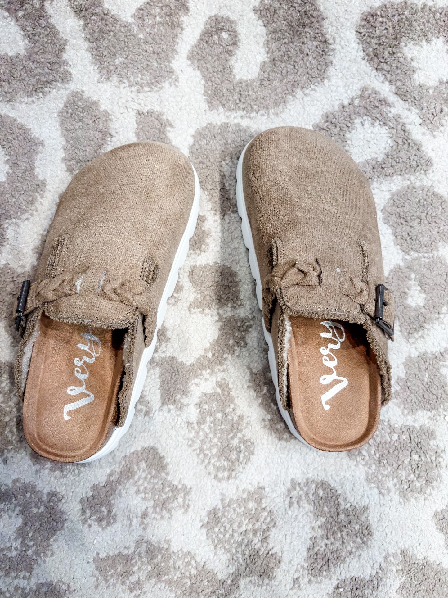 Cali Very G Slip-On Mule (6-11)-250 Shoes-Very G-Hello Friends Boutique-Woman's Fashion Boutique Located in Traverse City, MI