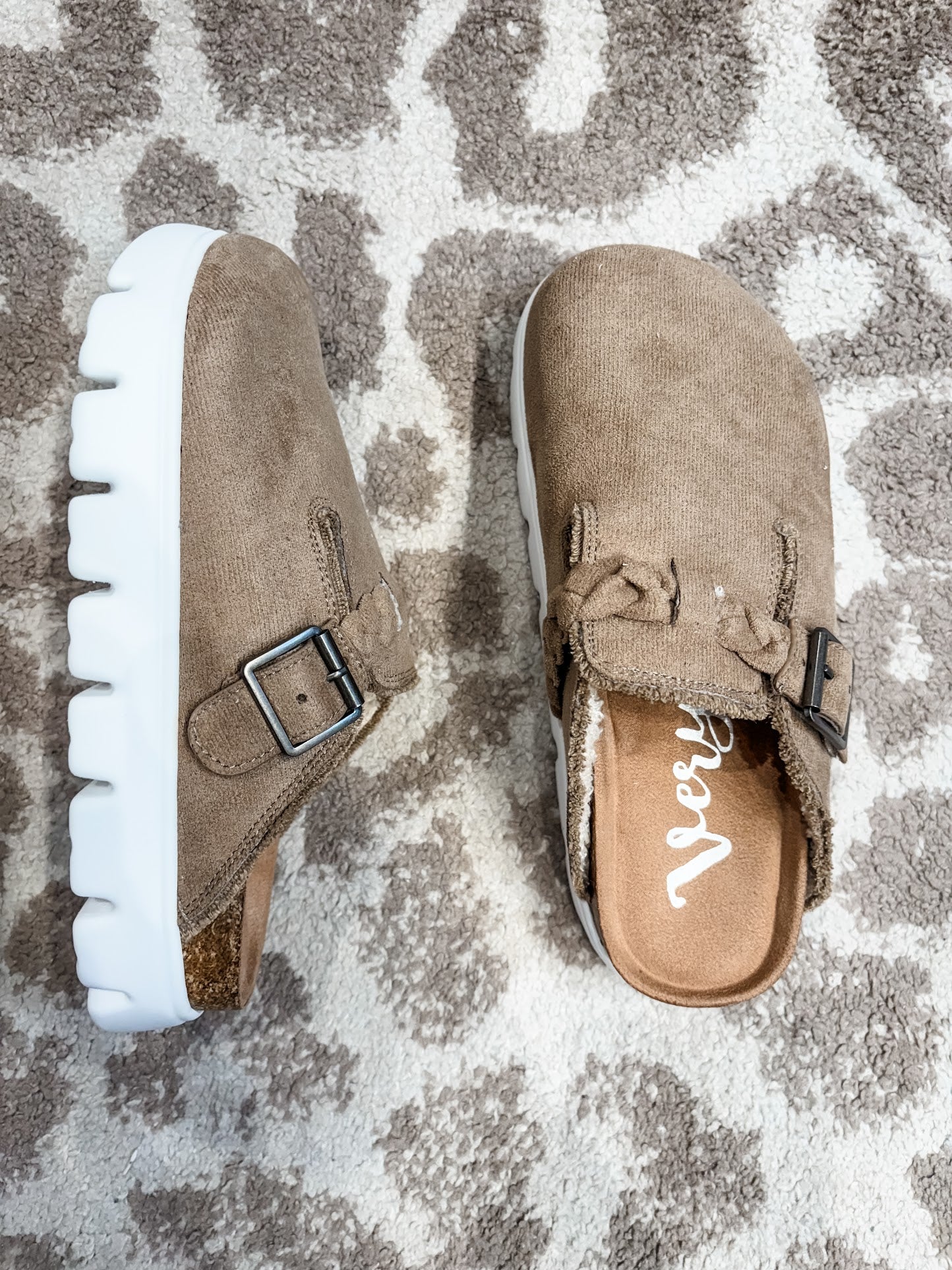 Cali Very G Slip-On Mule (6-11)-250 Shoes-Very G-Hello Friends Boutique-Woman's Fashion Boutique Located in Traverse City, MI