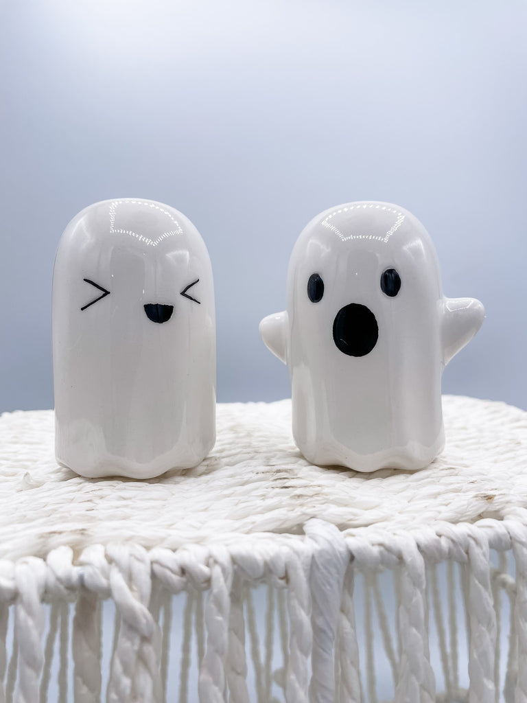 Ghost Salt & Pepper Shakers-300 Treats/Gift-Pearhead-Hello Friends Boutique-Woman's Fashion Boutique Located in Traverse City, MI