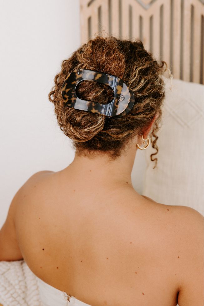 Round Flat Hair Clip | Tortoise-290 Beauty-faire - TELETIES-Hello Friends Boutique-Woman's Fashion Boutique Located in Traverse City, MI