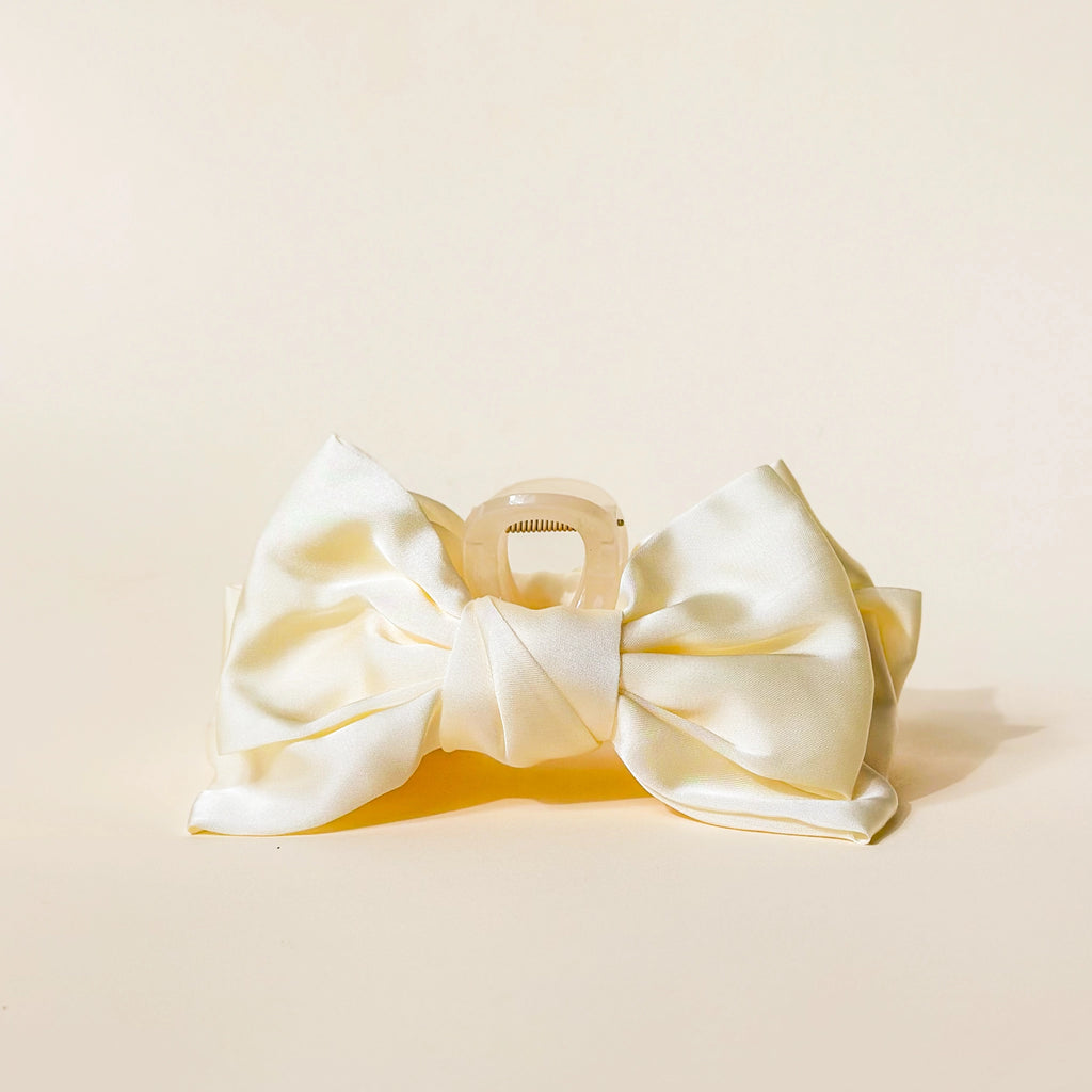 Satin Bow Claw Clip-290 Beauty-faire - The Darling Effect-Hello Friends Boutique-Woman's Fashion Boutique Located in Traverse City, MI